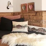 Tannenhof Apartment *